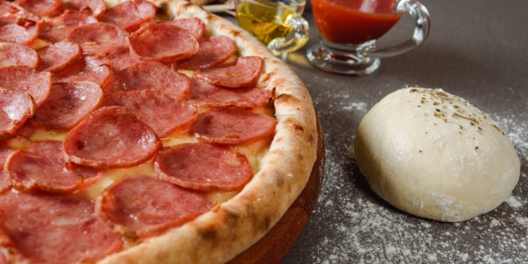 Delivery: Pizza Cesar lança promoção válida para pedidos pelo iFood