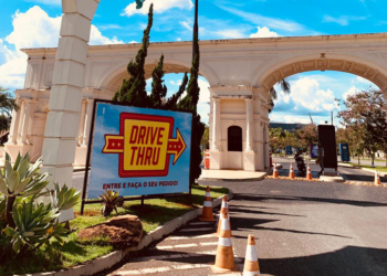 Ganhe duas Stella Artois Sem Glúten nos pedidos gastronômicos compartilhados no Pontão