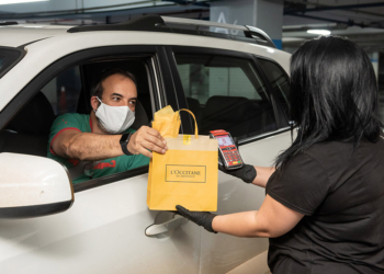 Vendas por drive-thru dobraram nos shoppings de Brasília
