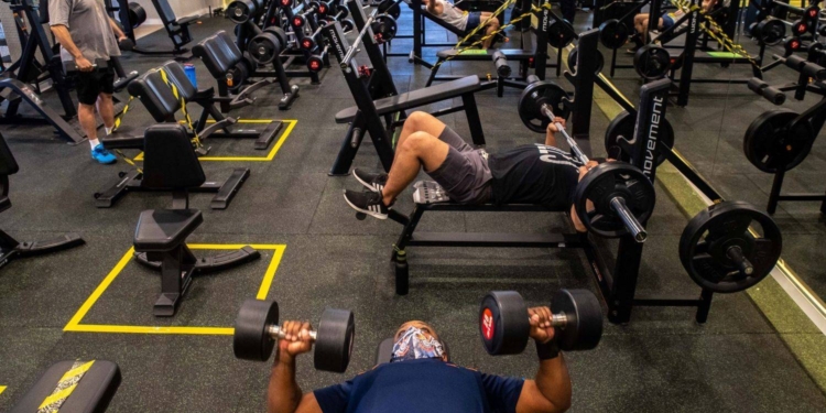 Governo do Distrito Federal libera academias e escolas particulares do lockdown