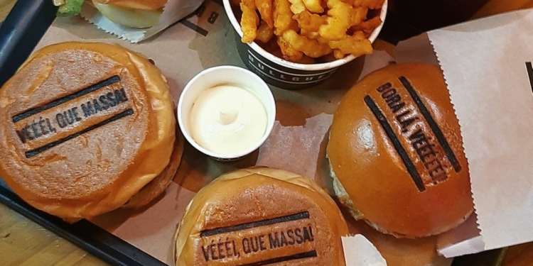 Bullguer comemora o aniversário de Brasília com CB Day especial