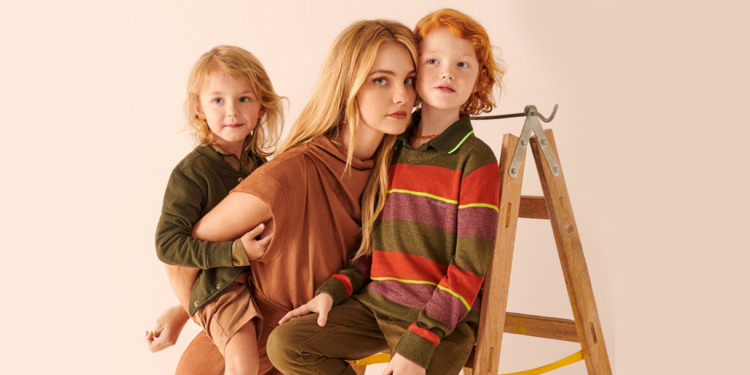 Carol Trentini estrela Dia das Mães da Colcci