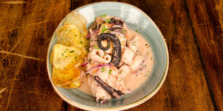 Tour gastronômico pela Vila Jeri: conheça as delícias e novidades presentes no cardápio