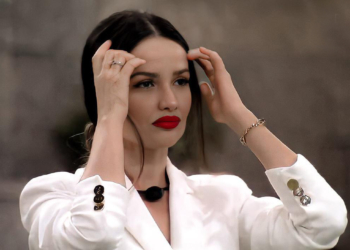 Fenômeno: empresa que cuida da comunicação de Anitta contrata a BBB Juliette Freire