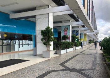 Lockdown: STJ derruba decisão da Justiça Federal e autoriza funcionamento do comércio no DF