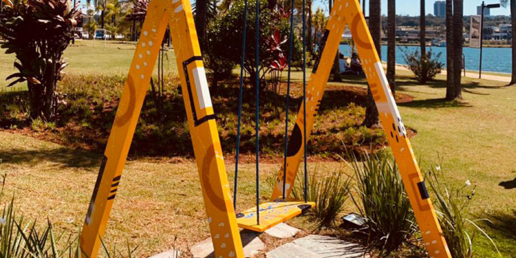 Photo point: Pontão lança balanço instagramável às margens do Lago Paranoá