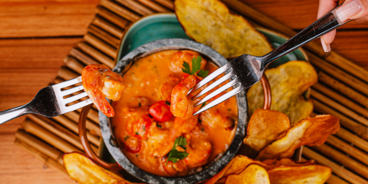 Pontão do Lago Sul: Med Cuisine & Club apresenta novidades em seu menu