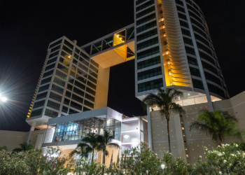 Maio Amarelo: Shoppings das Organizações PaulOOctavio se destacam na cor da campanha