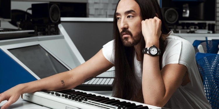 Collab: Bvlgari e Steve Aoki apresentam relógio icônico