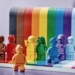 Lego anuncia novo brinquedo especial para o Mês do Orgulho LGBTQIA+