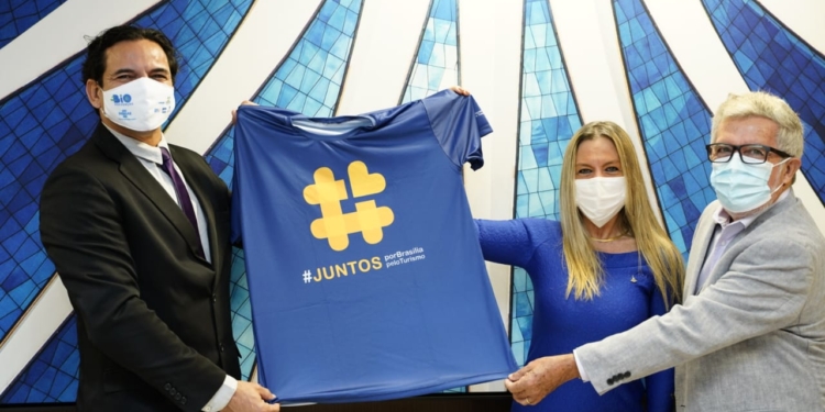 ‘De Buggy pelo Mundo’ vai levar as belezas de Brasília para 17 países