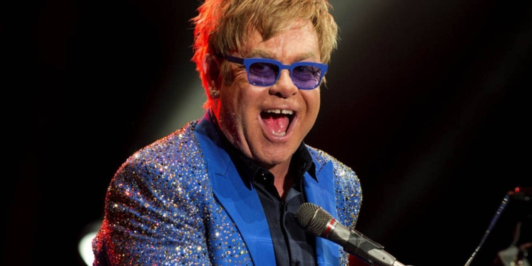Farewell: Elton John continua turnê de despedida dos palcos e já arrecada mais de US$ 358,6 milhões