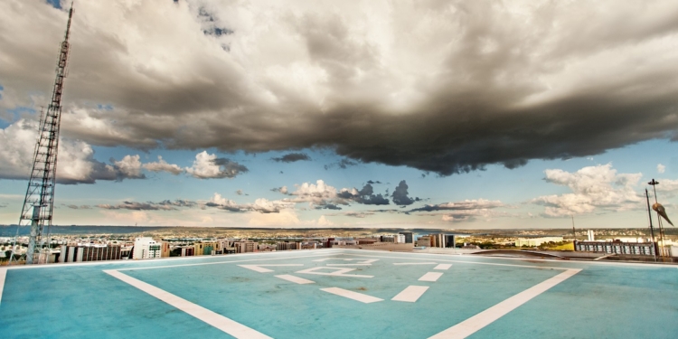 Over The Rainbow: Brasil 21 promove Sunset para celebrar o Dia do Orgulho LGBTQIA+ no heliponto