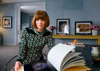 Erro de alvo: Funcionários da Condé Nast protestam contra Anna Wintour por cortes de salários