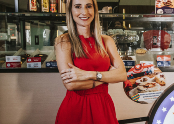 Empresária: Tati Vartuli inaugura franquia da American Cookies no shopping Gilberto Salomão