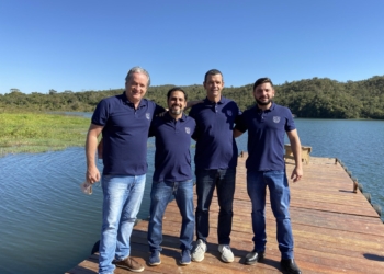 Escarpas Eco Parque: Bicampeão Olímpico Torben Grael fez tour pelo Lago Corumbá IV