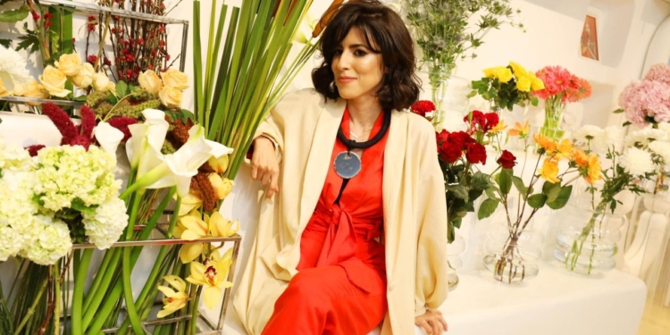 Noite de flores : Empresária Mariana Oliveira recebeu seletos convidados para inauguração da Flô na Asa Sul