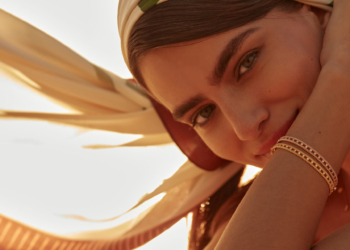 Carla Amorim: Designer de joias celebra nova coleção “Esperança”