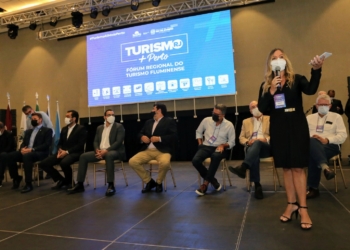 Prefeitos do Rio de janeiro aplaudem projeto de Turismo Cívico Pedagógico de Brasília