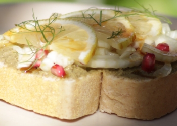 002 Café lança novidades no cardápio com atração musical neste final de semana