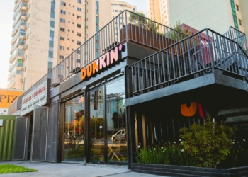 Dunkin’ inaugura segundo endereço em Águas Claras em formato container