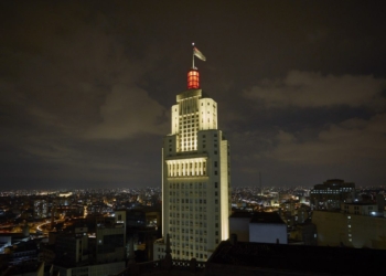 Festival SPFW e Santander anunciam série de lives direto do Farol Santander em SP