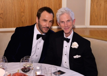 Morre Richard Buckley, casado com Tom Ford há 35 anos