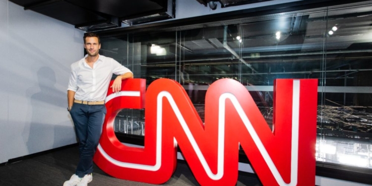 CNN Brasil: Entre Mundos com Pedro Andrade estreia no próximo dia 17