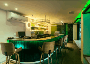 Altas é o gastrobar perfeito para você dar um tempo do stress e curtir bons drinks