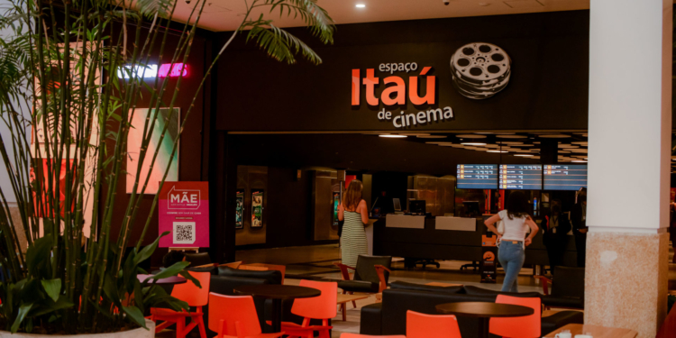 Casapark abaixa preço do cinema com 4 horas de estacionamento gratuito, para os dias 20 e 27 de outubro