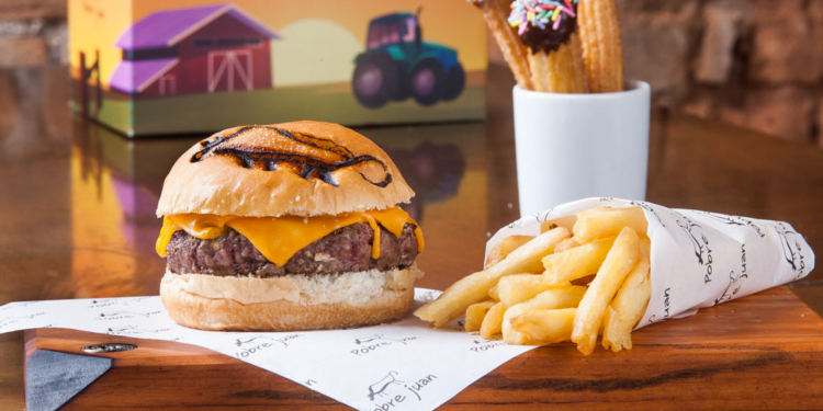 Dia das Crianças: Pobre Juan Brasília lança ação social para Ong Love For Life