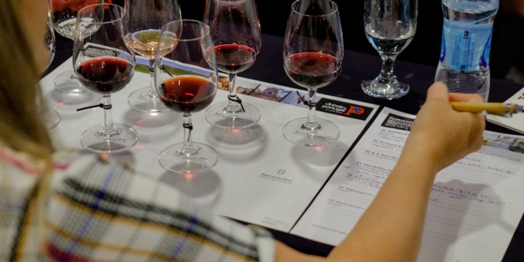 Road Show 2021 chega a Brasília com degustação de vinhos portugueses