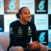Lewis Hamilton participa de coletiva de imprensa antes do GP de Interlagos
