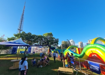 Jump Torre 360: últimos dias do maior parque de infláveis do Brasil na Torre de TV