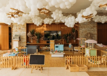 No Pontão: Aloha Festas estreia no Natal FUNNtástico com brinquedoteca “Faz de Conta”