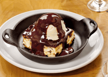 Abbraccio conta com pratos tamanho família e sobremesa de Natal