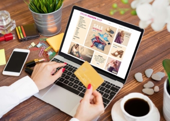 Com grande aumento, e-commerce movimenta 2,3 bilhões de reais em 2021