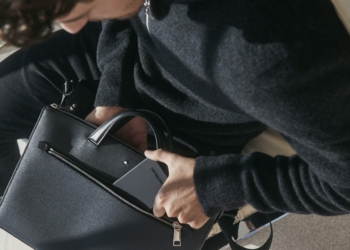 Montblanc lança nova coleção de couro para a rotina de trabalho