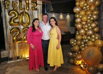 Cheers: Gran Bier celebra Réveillon 2022 ao som de Adriana Samartini e DJ Bola em noite de festa