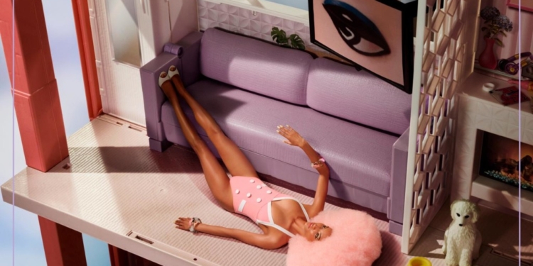 Barbie e Balmain anunciam coleção de roupas que será lançada ainda em janeiro