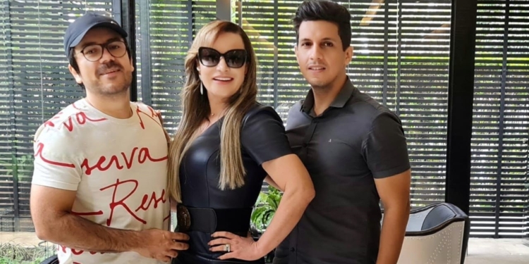 Emirados Árabes: decorador Kaká Fagundes desembarca em Dubai para casamento de noiva brasiliense