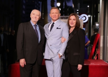 James Bond: Ator Daniel Craig recebe honraria da rainha Elizabeth II