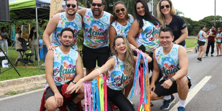 Acuas Folia: Com muita música e atividades, foliões se divertiram no último domingo