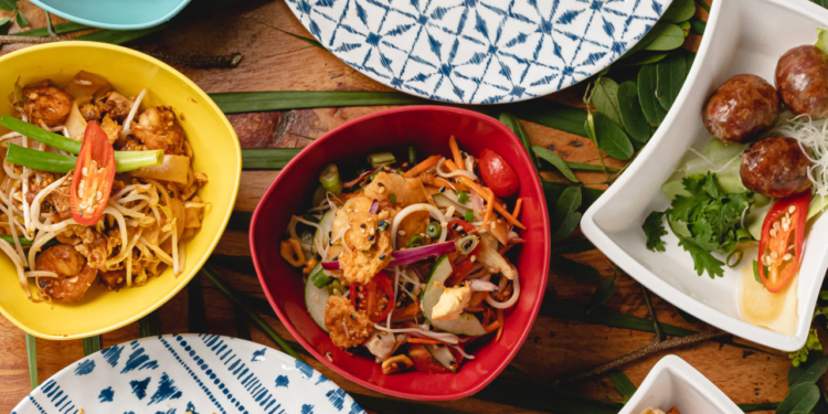 É hoje! Same Same do Pontão celebra lua cheia com jantar especial