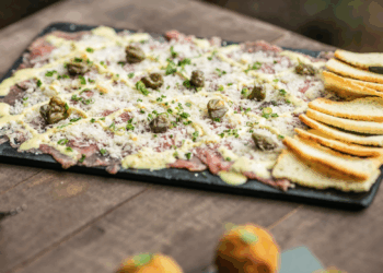 Cantucci Osteria, Grano & Oliva e Informo Burger oferecem cardápio romântico neste Valentine’s Day