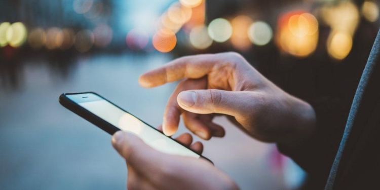 Aplicativo que permite interação da população com gestores do GDF será lançado em abril