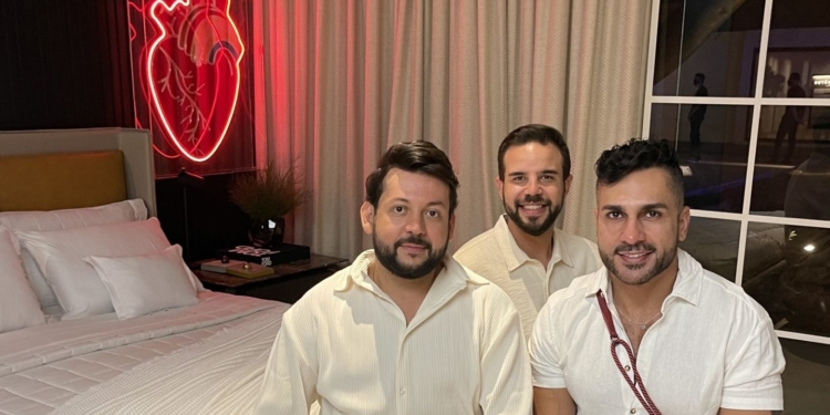 De Coração Livre: Marca de quadros e peças criada por Thales Sabino chama atenção pela beleza e criatividade