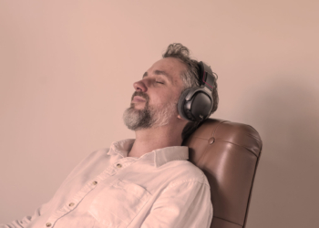 CCBB Brasília recebe mostra de arte sonora do artista Luiz Olivieri