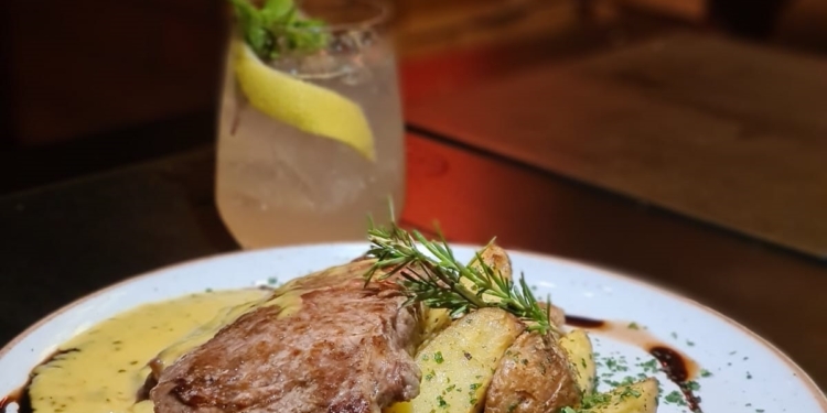 Contê Food and Drinks promove ação especial com drinks em seu menu da Restaurant Week