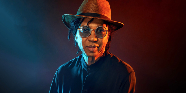 Djavan fará show em Brasília em 26 de março, no Centro de Convenções Ulysses Guimarães